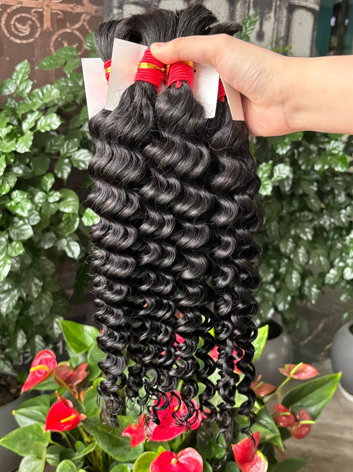 V Beauty Human Hair Braiding Hair Bundles for Boho Braids No Weft Human Hair Bulk 200g Wet and Wavy Hair Extensions