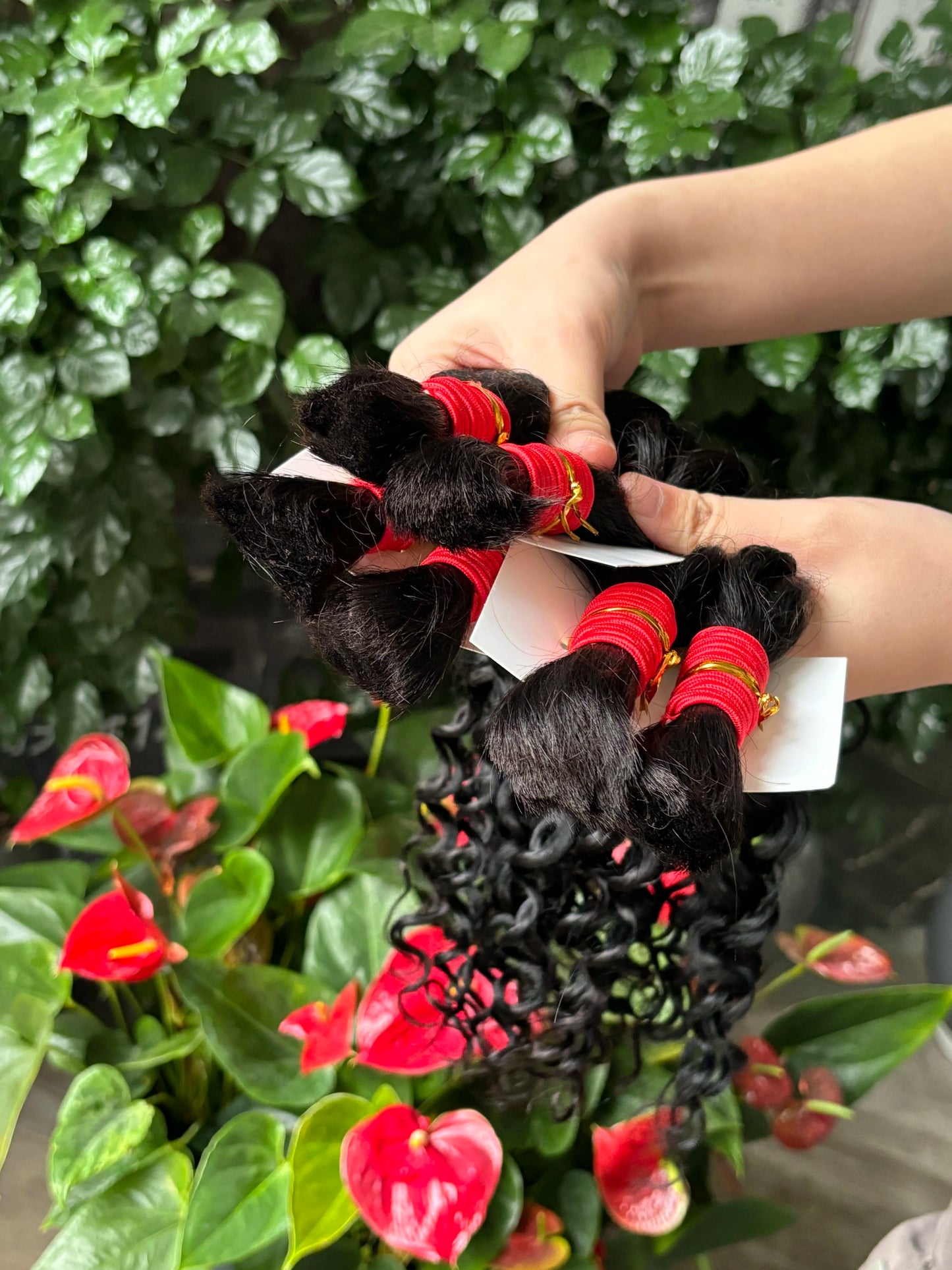 V Beauty Human Hair Braiding Hair Bundles for Boho Braids No Weft Human Hair Bulk 200g Wet and Wavy Hair Extensions